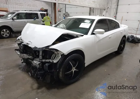 2016 Dodge Charger Sxt z USA, uszkodzony, nr VIN 2C3CDXJG3GH206106